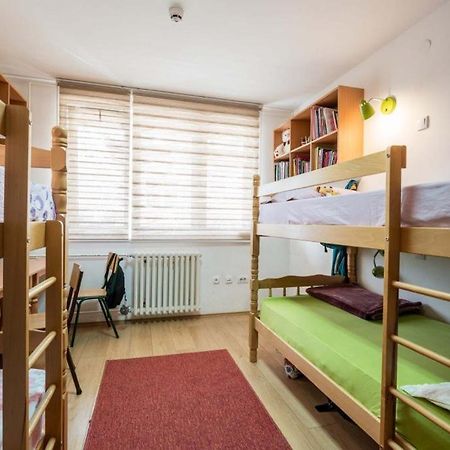 Petar Drapsin Hostel Belgrado Exterior foto