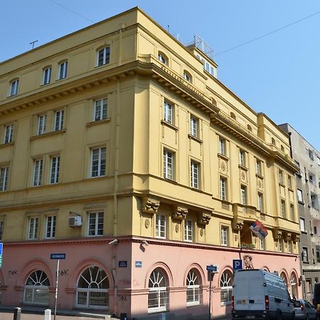 Petar Drapsin Hostel Belgrado Exterior foto