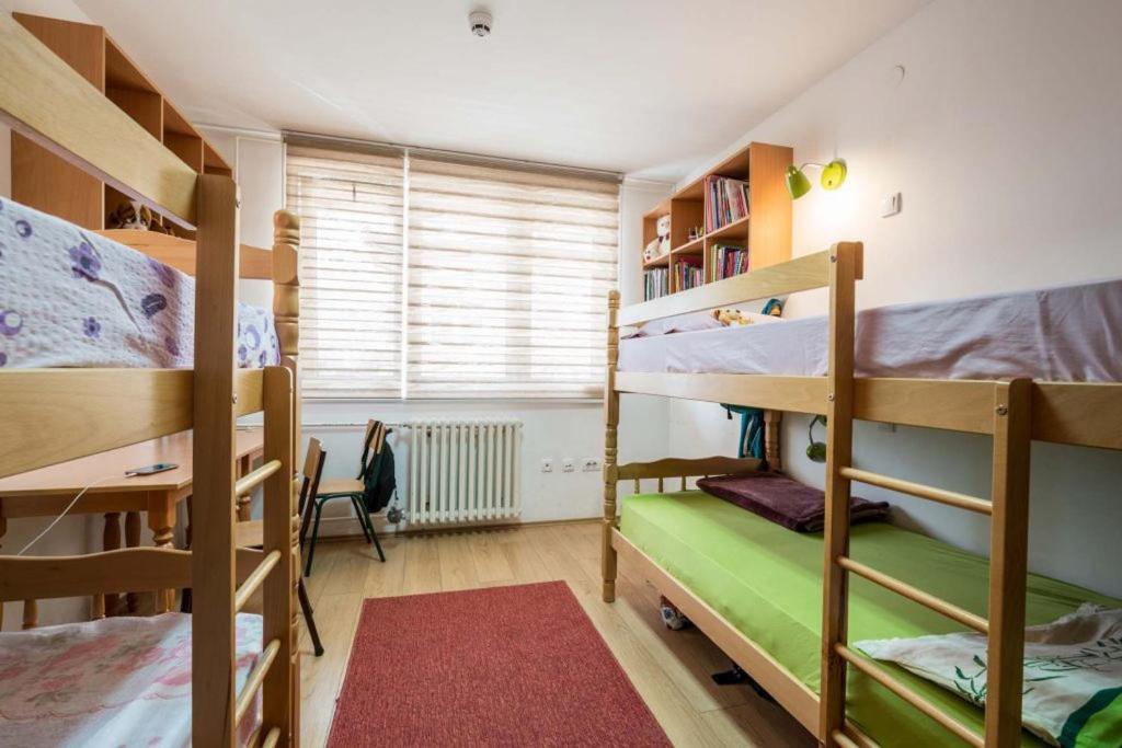 Petar Drapsin Hostel Belgrado Exterior foto